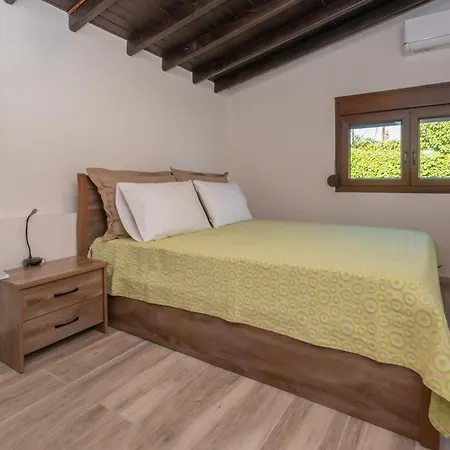 Zogia Luxury Nea Skioni