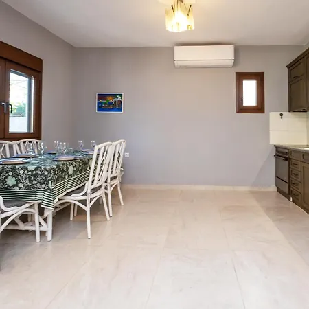 Villa Zogia Luxury Nea Skioni